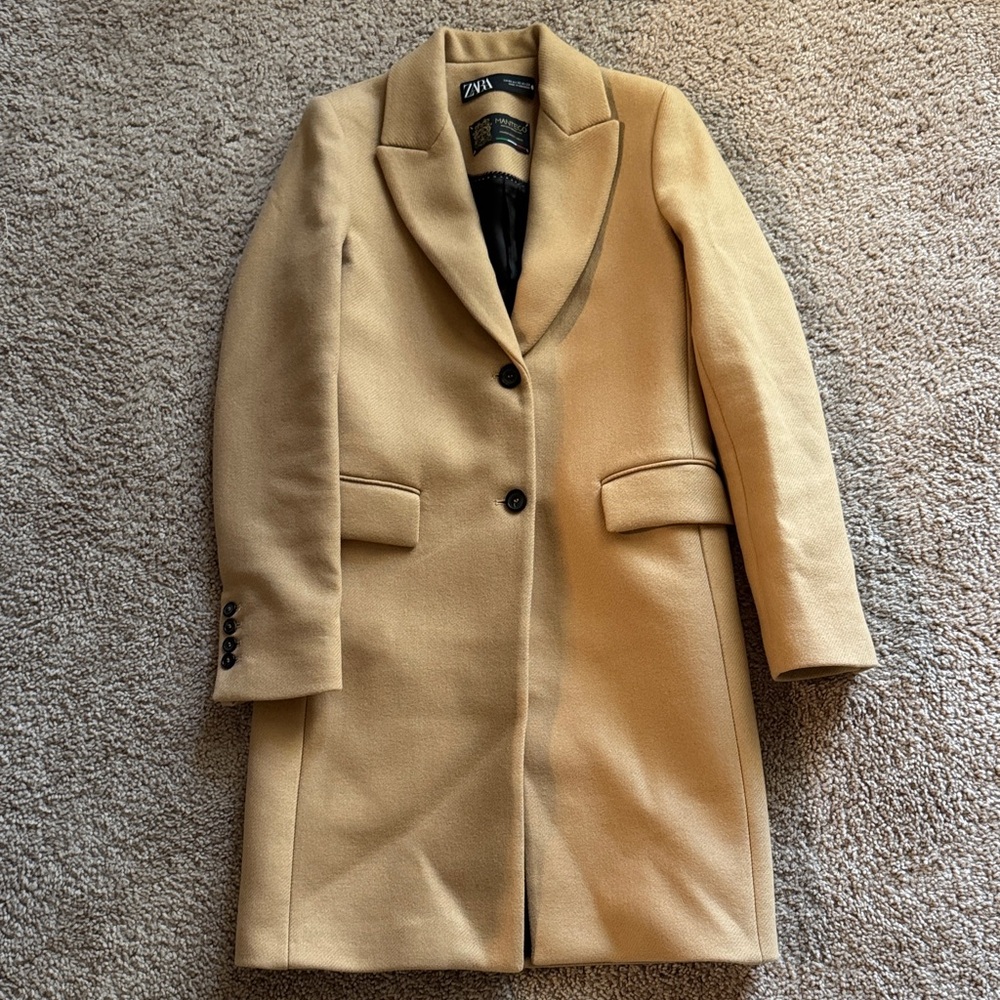 Zara Women's Tan Trench Coat